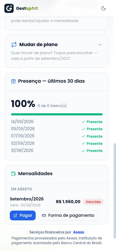 Portal do aluno no celular, com a presença dos últimos 30 dias e o botão de pagar a mensalidade